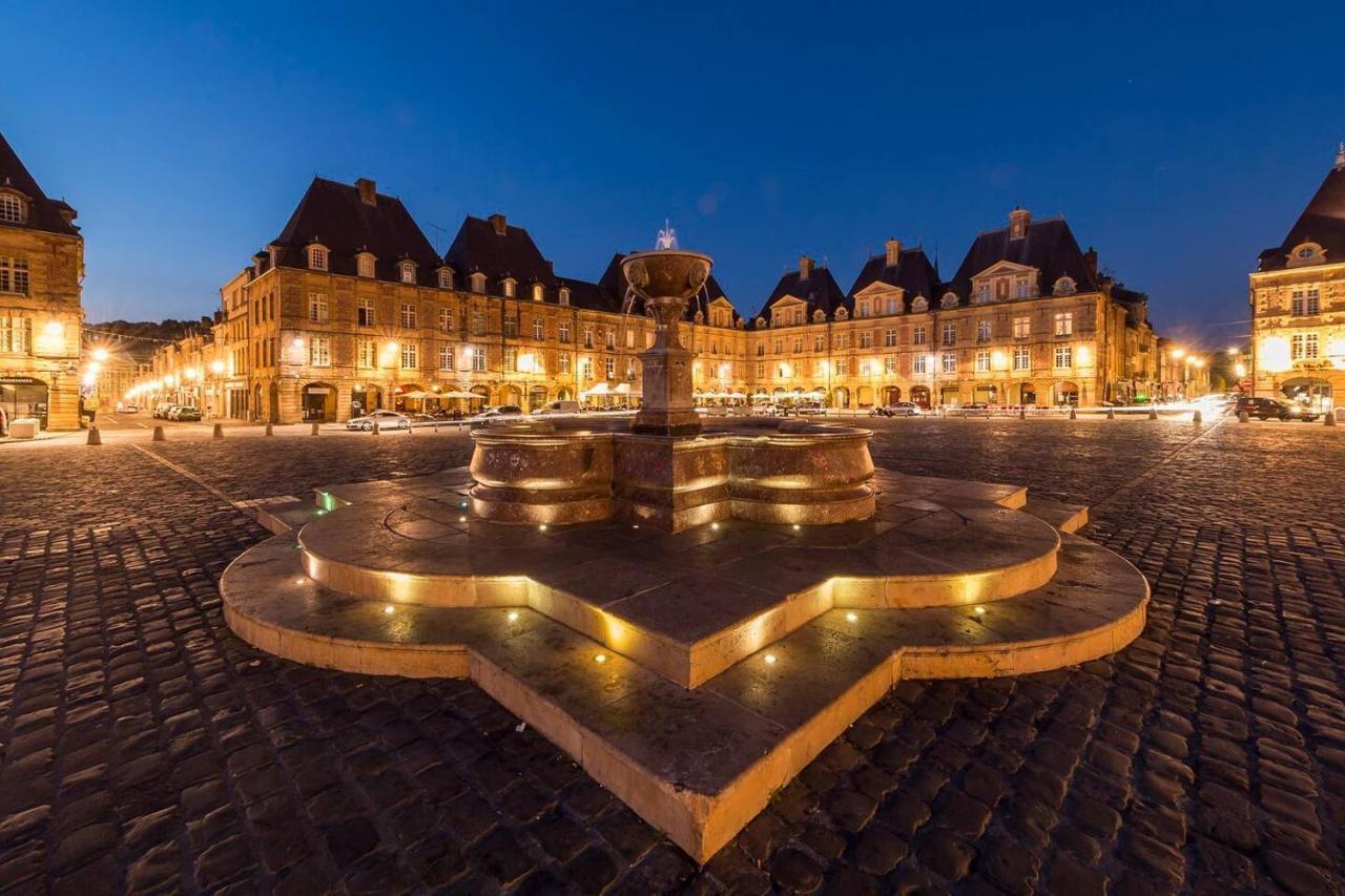 Chez Herve Et Nicky Charleville-Mézières Exteriör bild